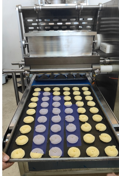 China cookie depositor machine  factory price China cookie depositor machine  factory price